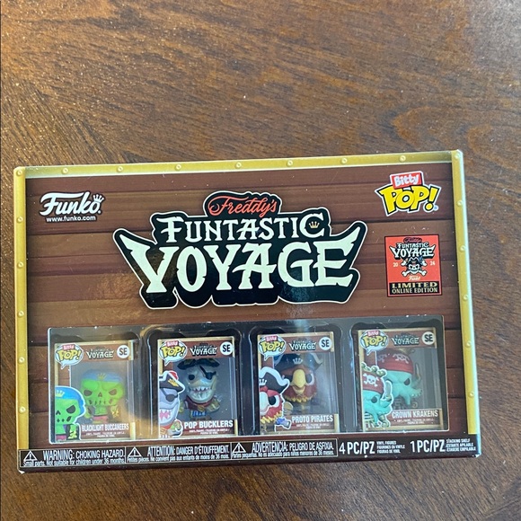 collection of Boy toys & gifts, use as party favors stocking stuffers prizes. - Picture 7 of 9